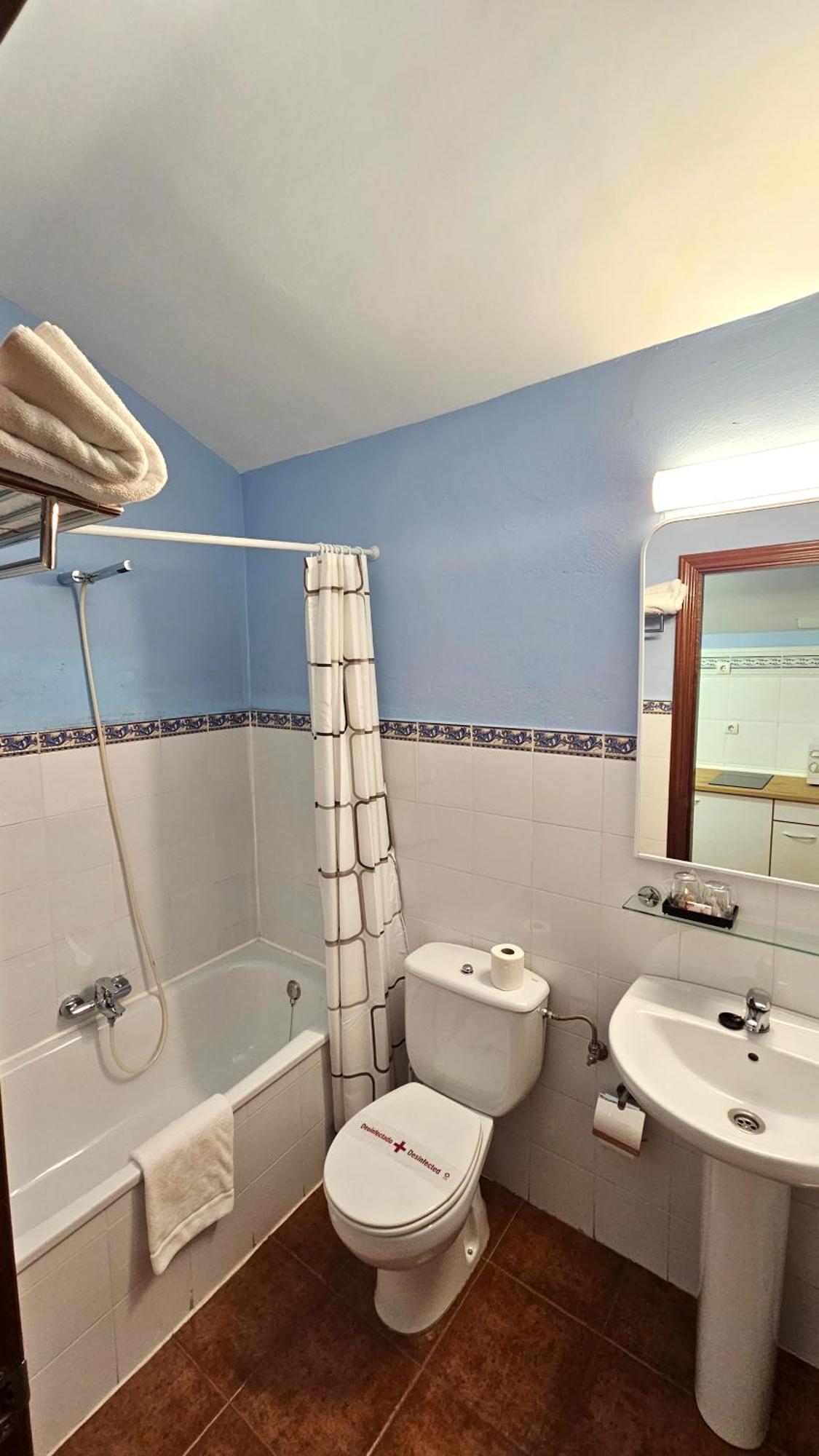 Hostal Albe Carrión de los Condes Eksteriør billede